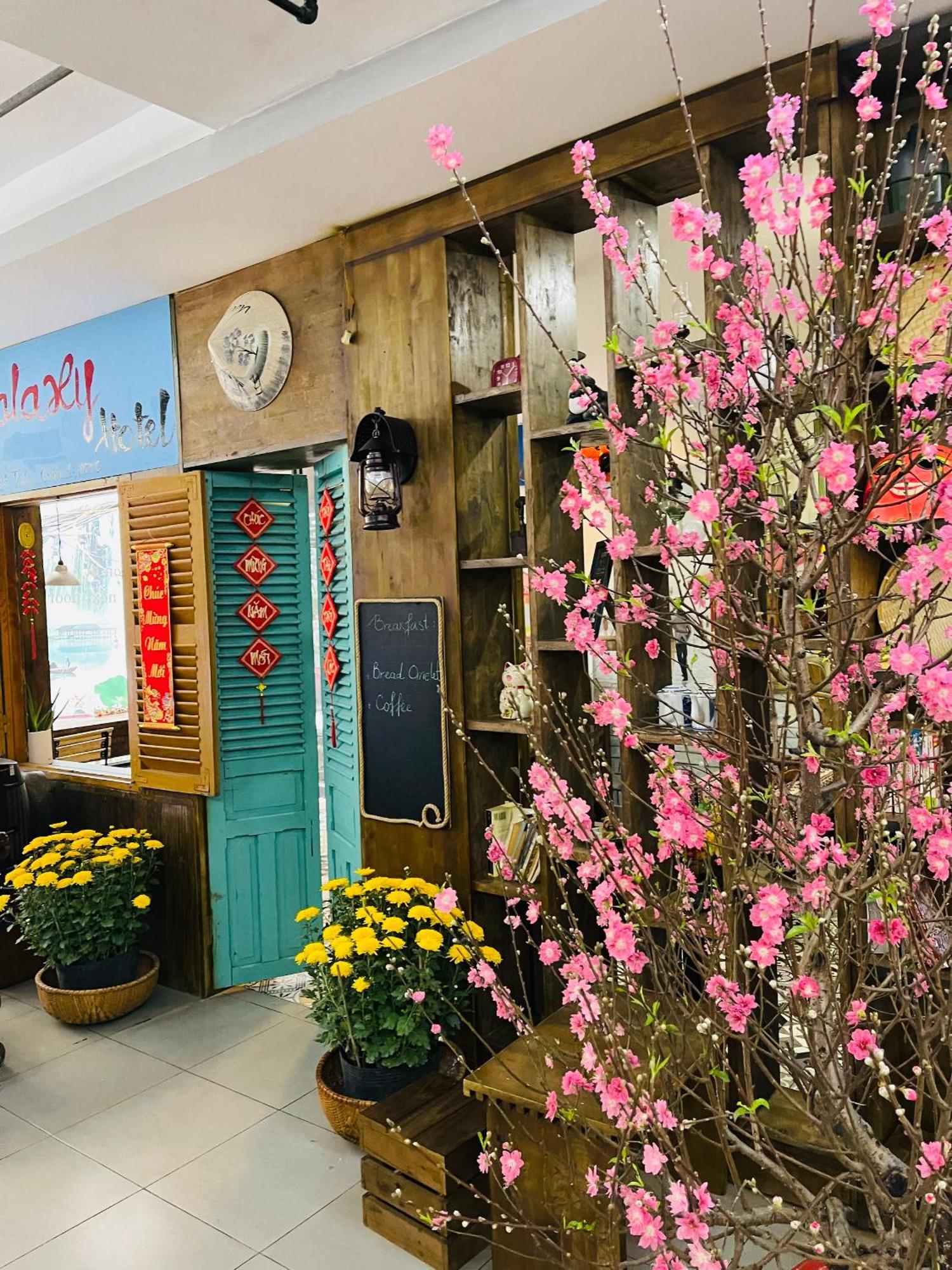 Galaxy Boutique Sai Gon Central Hotel Ho-Chi-Minh-Stadt Exterior foto